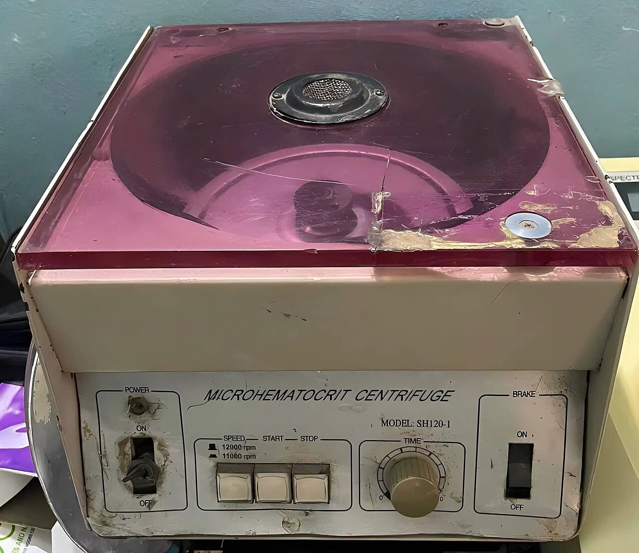 Microhaematocrit centrifuge — reference view
