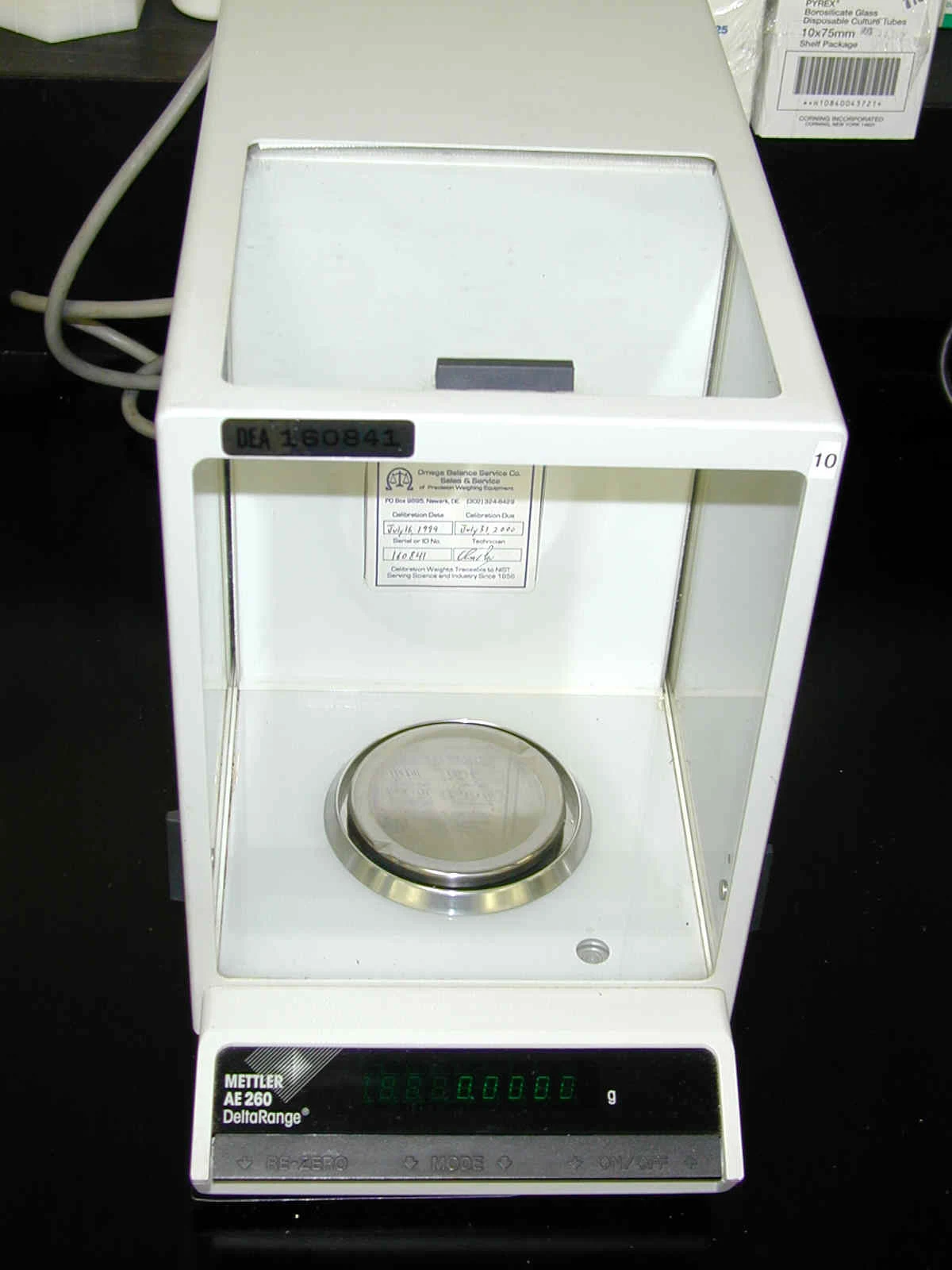 Analytical balance — reference view