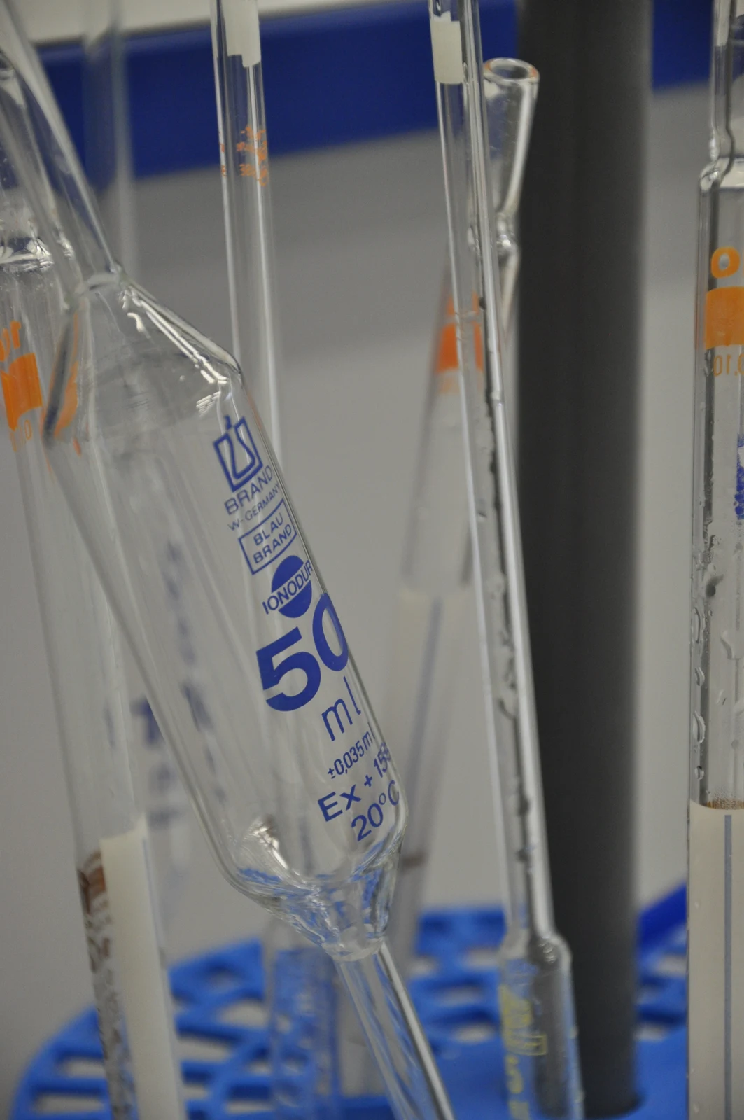 Volumetric pipette — reference view
